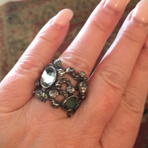 Gothic style gemstone ring size 6-7 not silver - Picture 5 of 5